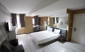 Time Hotel Mecidiyekoy